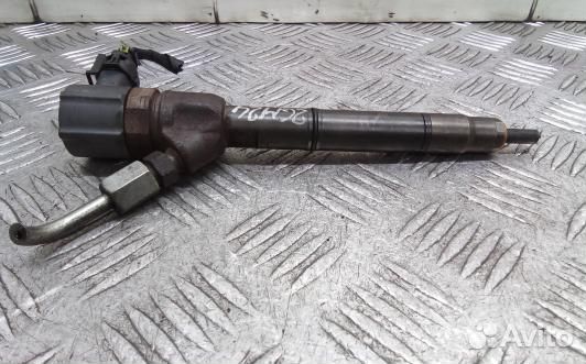 Форсунка дизельная KIA sportage 3 (2GM24AL01)