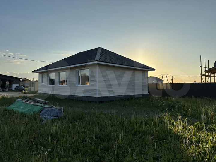 Дом 101,4 м² на участке 8,6 сот.