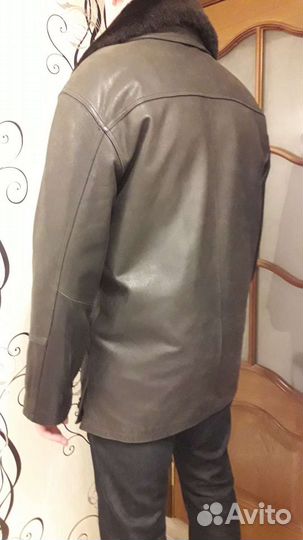 Куртка кожр54подклад/цигейПримеряетр56Достав Лен р