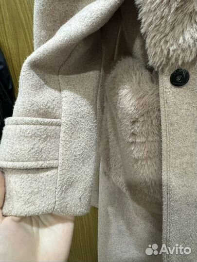 Женское зимнее пальто S