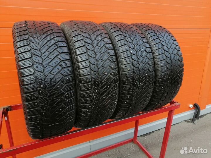 Continental ContiIceContact 4x4 235/55 R17 103T