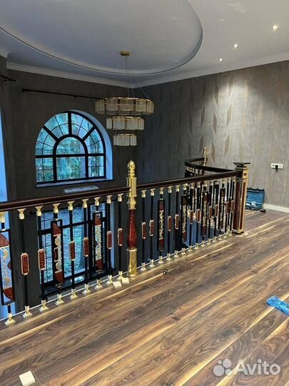 Ступени и лестницы из натурального камня под заказ