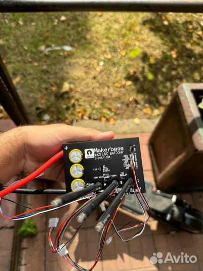 MakerBase 84100Hp (Mks)
