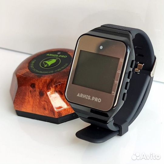 Кнопка вызова официанта с часами-пейджером