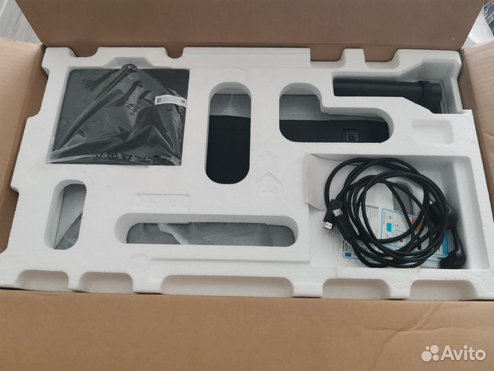 Монитор Samsung 27 4k