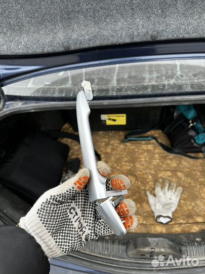 Ручка двери lancer 10