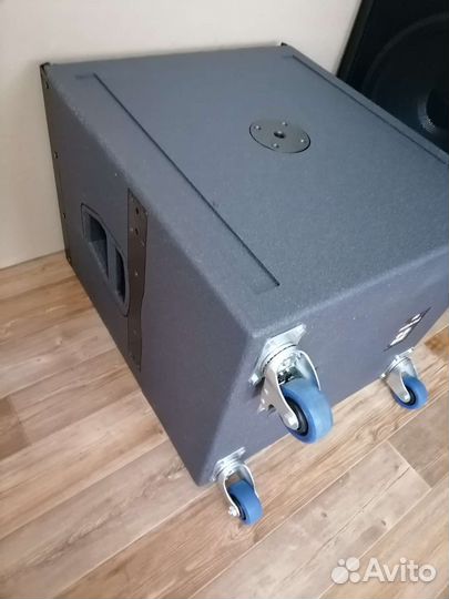 Сабвуфер db audiotechnik Q1-1200Вт