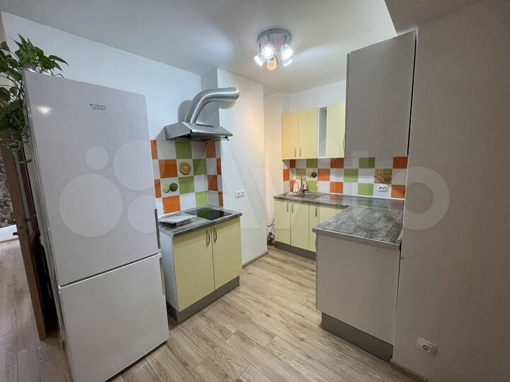 1-к. квартира, 56 м², 2/10 эт.