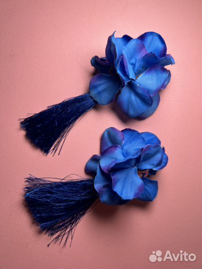 Серьги цветы, цена за 2 пары, розовые и синие