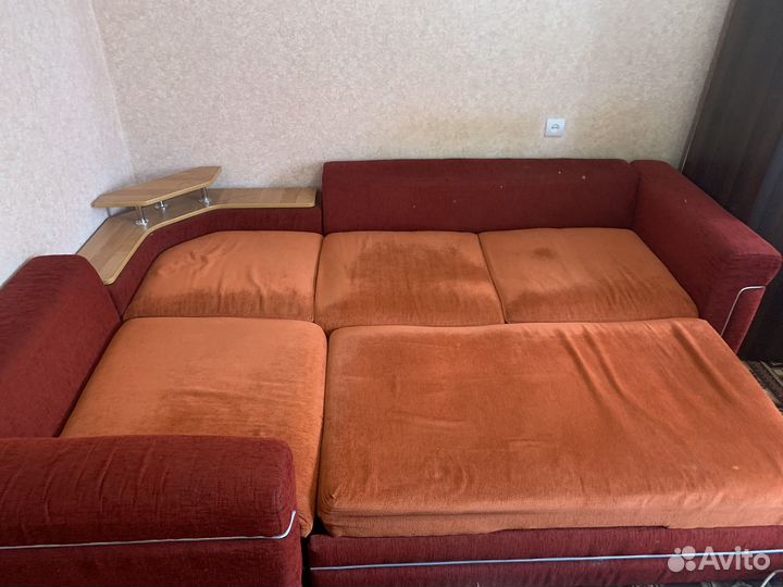 Большой угловой диван бу