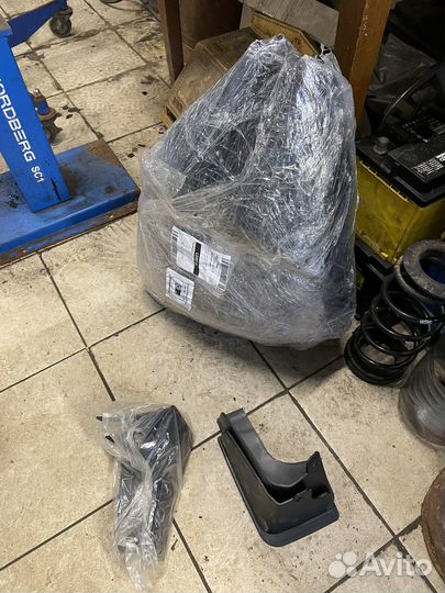 Подкрылки nissan teana