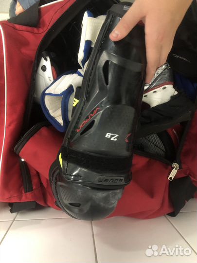 Хоккейные наколенники bauer