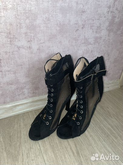 Туфли для хай хилс 39 размер