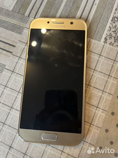 Телефон Samsung galaxy a5 2017