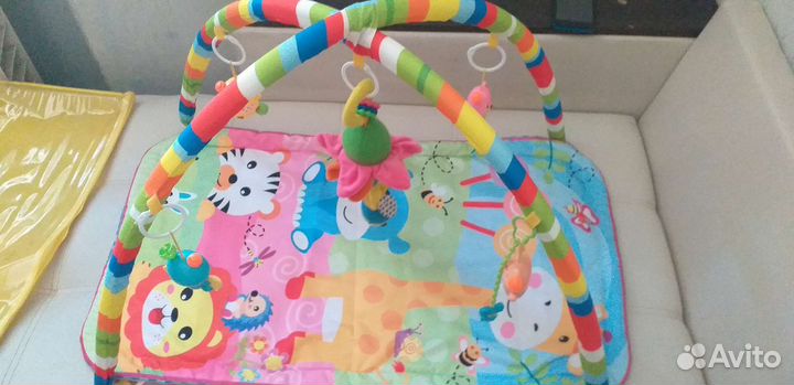 Развивающий коврик