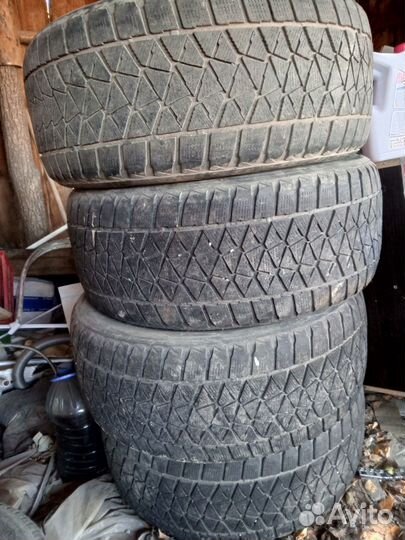 Bridgestone Blizzak LT 265/50 R19