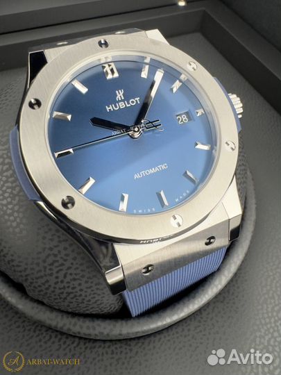 Hublot Classic Fusion Titanium Blue 42 mm