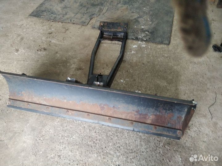 Снегоотвал для квадроцикла