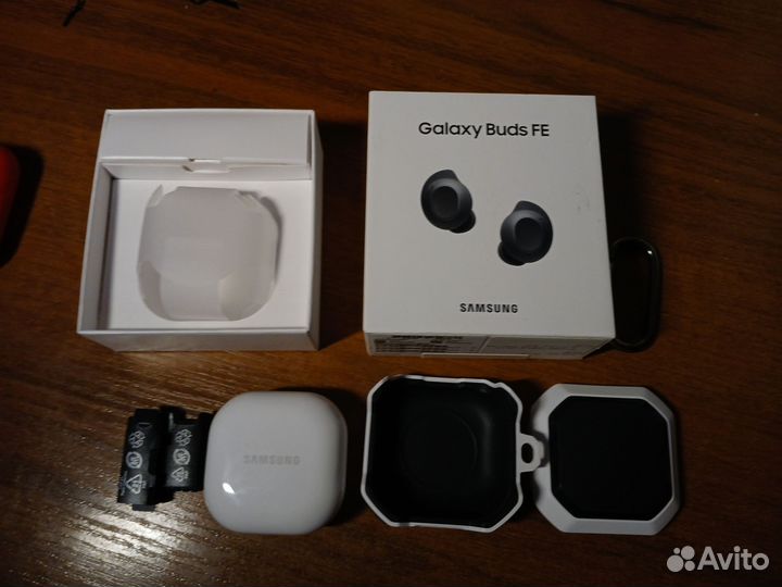 Samsung Galaxy Buds FE Graphite