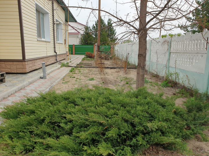 Дом 180 м² на участке 16 сот.