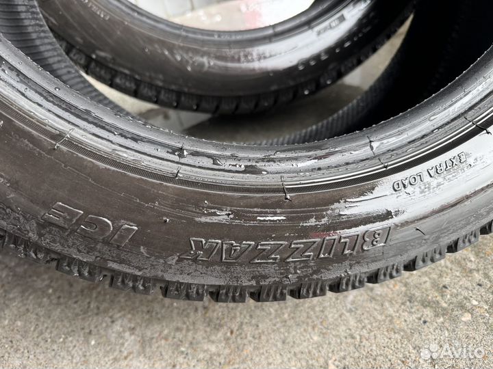 Bridgestone Blizzak Ice 225/50 R17 98T