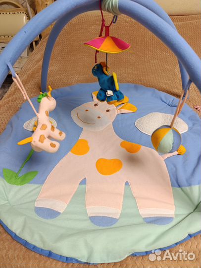 Развивающий коврик