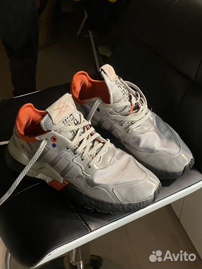 Кроссовки adidas nite jogger