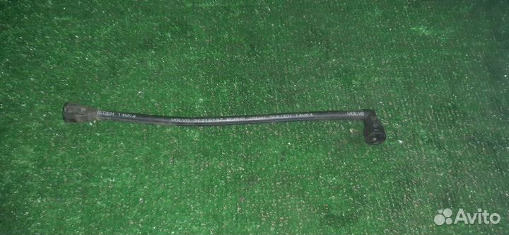 Volvo S60 V60 шланг картерных газов