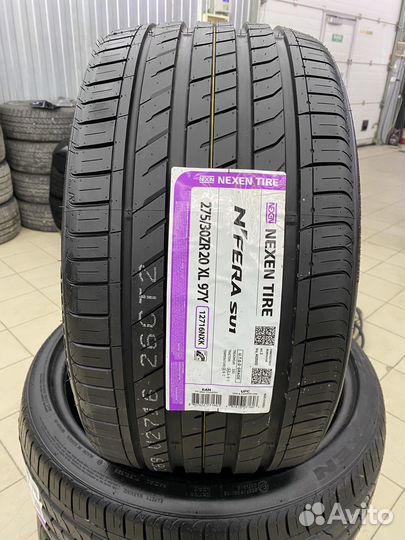 Nexen N'Fera SU1 245/35 R20 и 275/30 R20 97Y