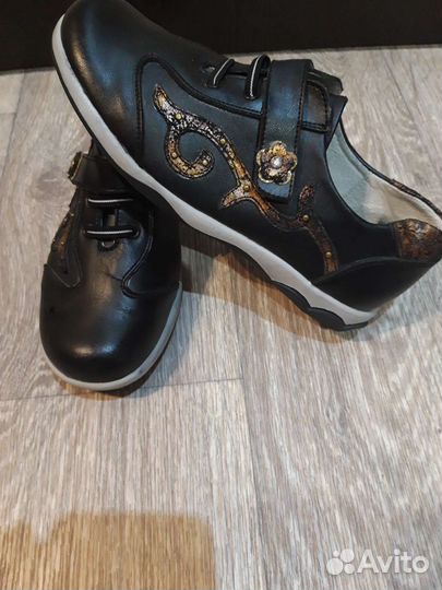 Обувь для девочки 35 размер