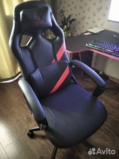 Компьютерное кресло zombie driver