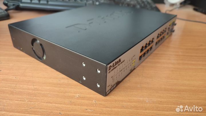 Коммутатор PoE D-Link DES-1018P 16x10/100Ba