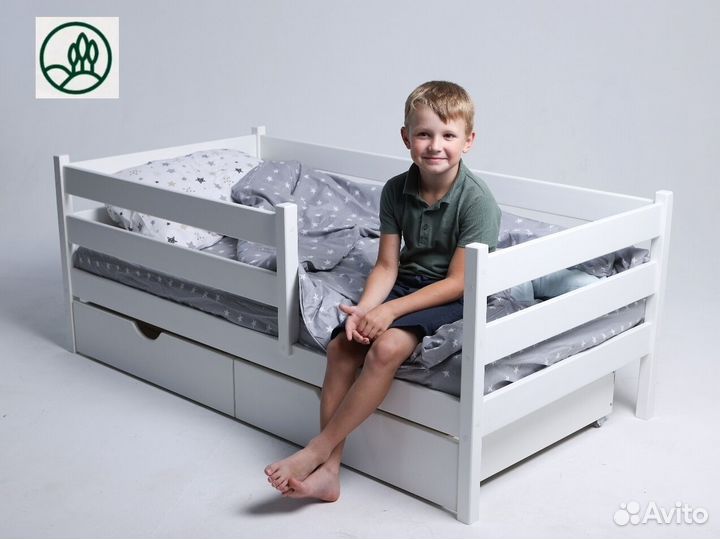 Детская кровать односпальная белая