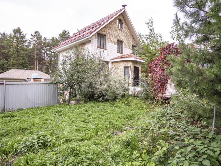 Коттедж 147,4 м² на участке 4,5 сот.