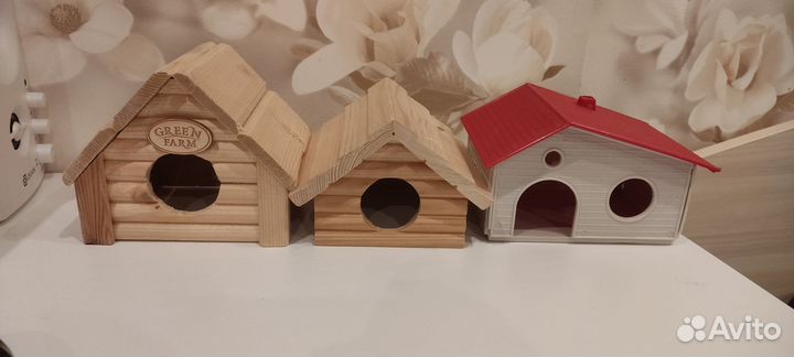 Домики, поилки, колесо, кормушки для хомяка