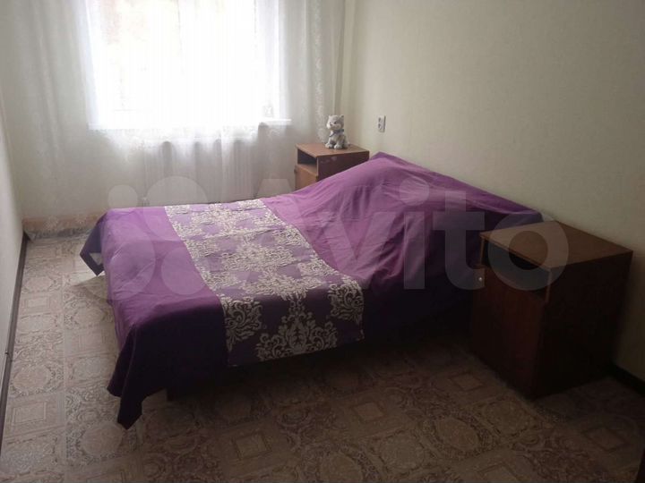 2-к. квартира, 43 м², 3/3 эт.