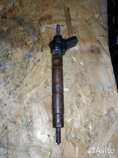 Форсунка топливная Bmw 320D E90 N47