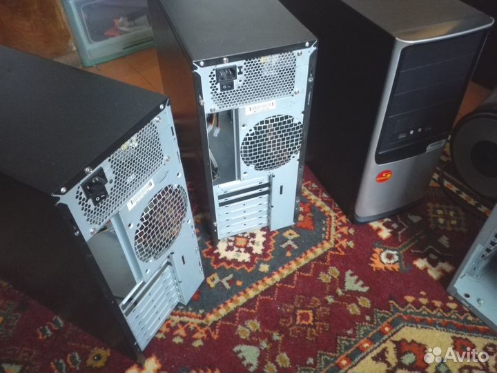Компьютерные корпуса. в хорошем состоянии