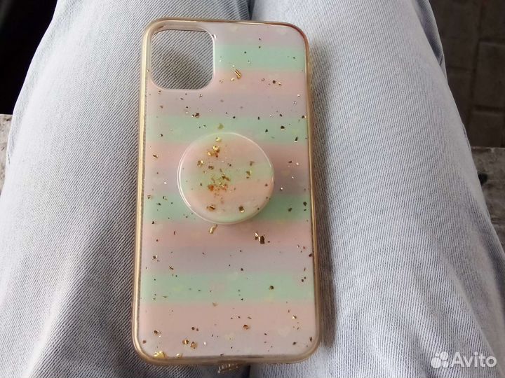 Чехол на iPhone 11
