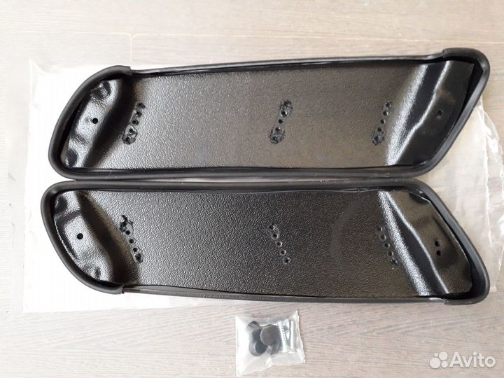 Воздухозаборник на капот на ваз Нива 4Х4 новый