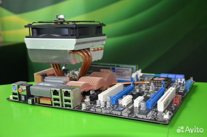 Процессор 775 Intel Core 2 Quad Q9400 2.67GHz