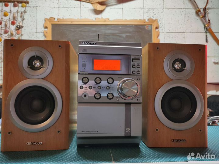 Музыкальный центр