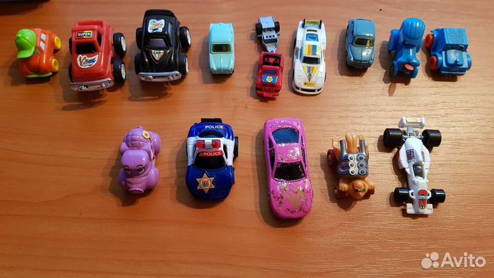 Игрушки из шоколадных яиц