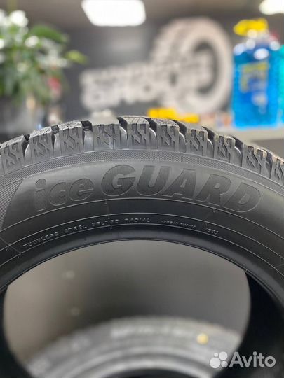 Yokohama Ice Guard Stud IG55 205/60 R16 96T