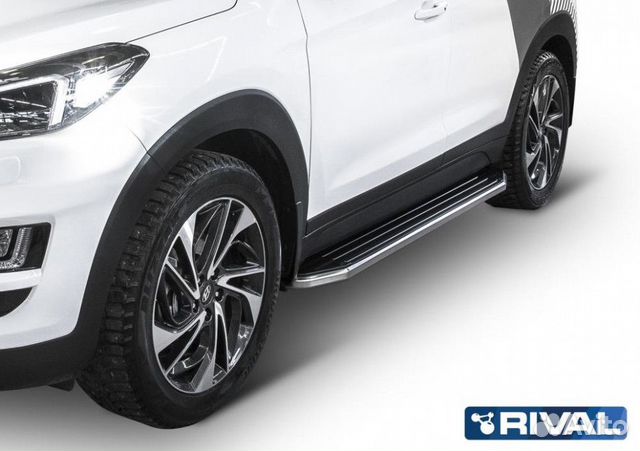Пороги-подножки Hyundai Tucson 2015-2021 Premium