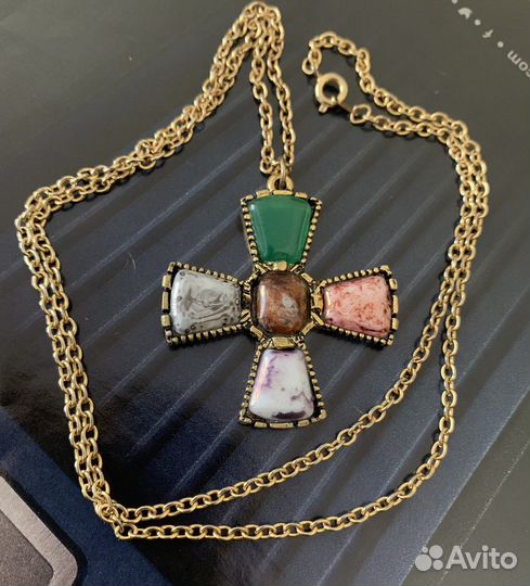 Винтаж броши кулоны одна цена