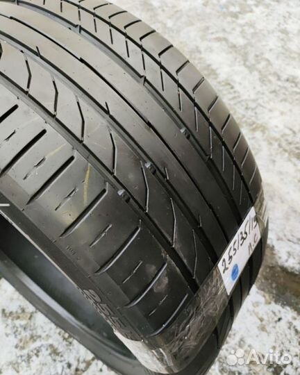 Continental ContiSportContact 5 255/35 R19 96Y