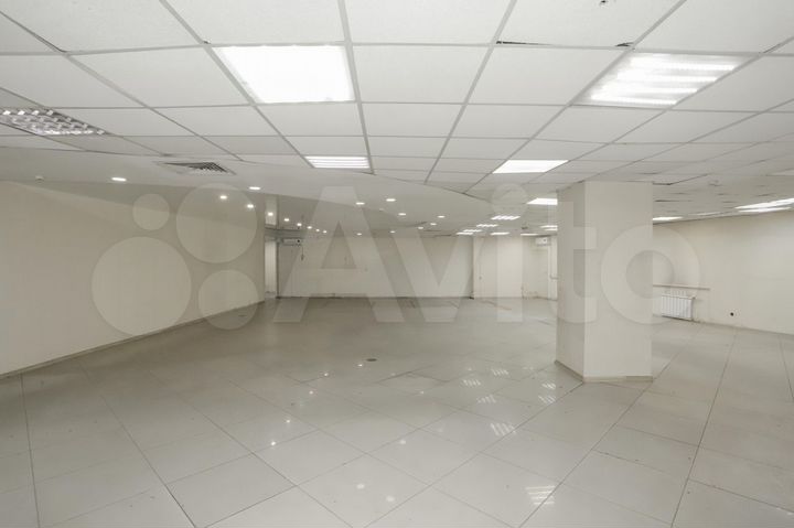 Торговая площадь, 752 м²