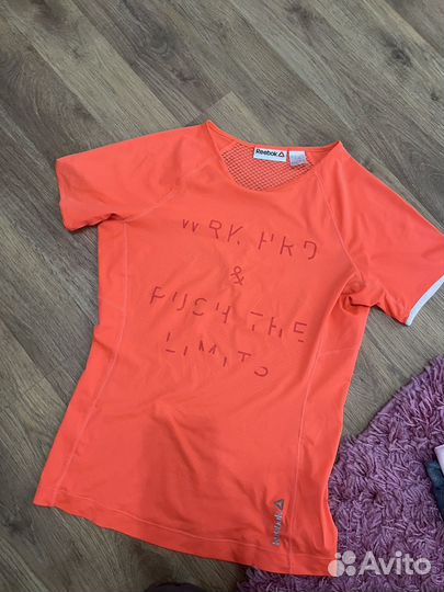 Футболка Reebok