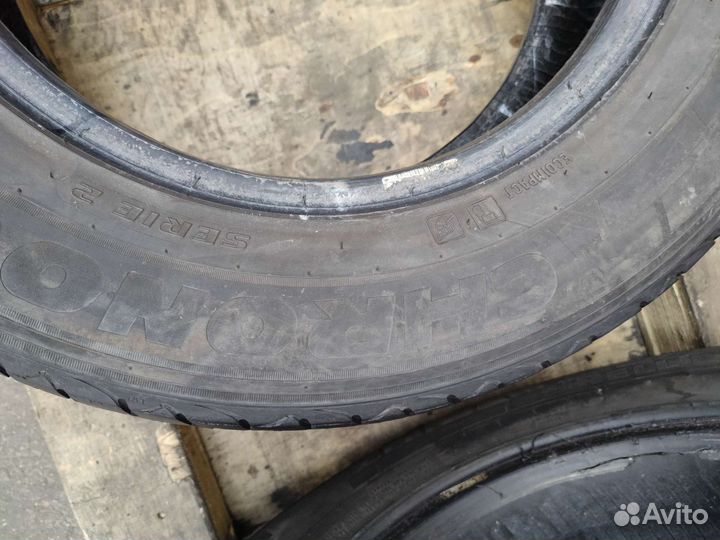 Pirelli Chrono 215/65 R15C 102T